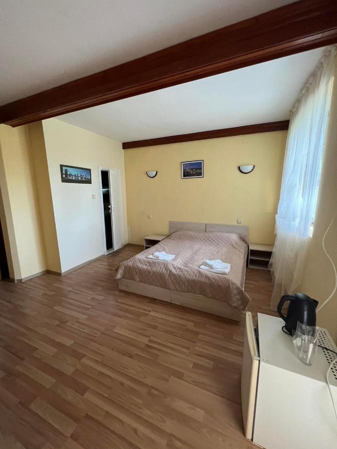 Family Hotel Saint Peter Saints Constantine and Helena Esterno foto
